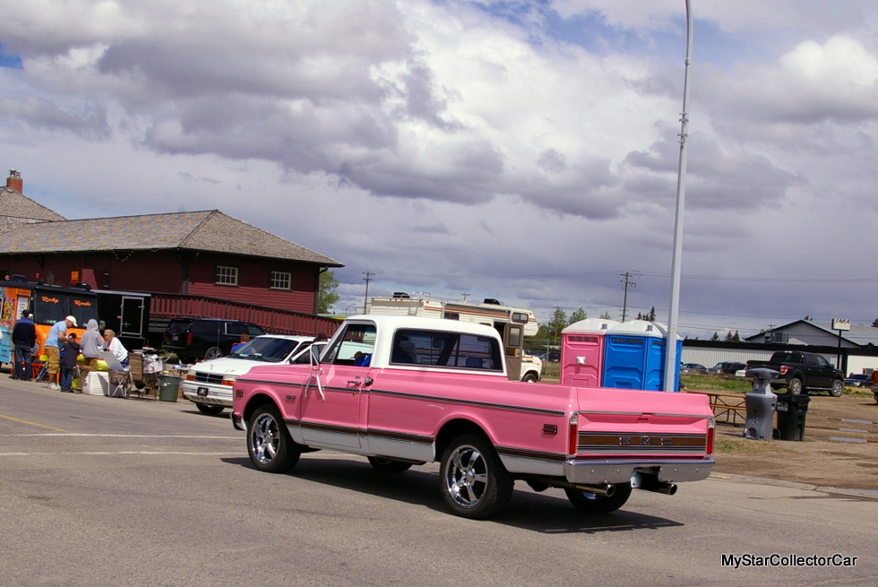 Pink 1971 GMC Pickup